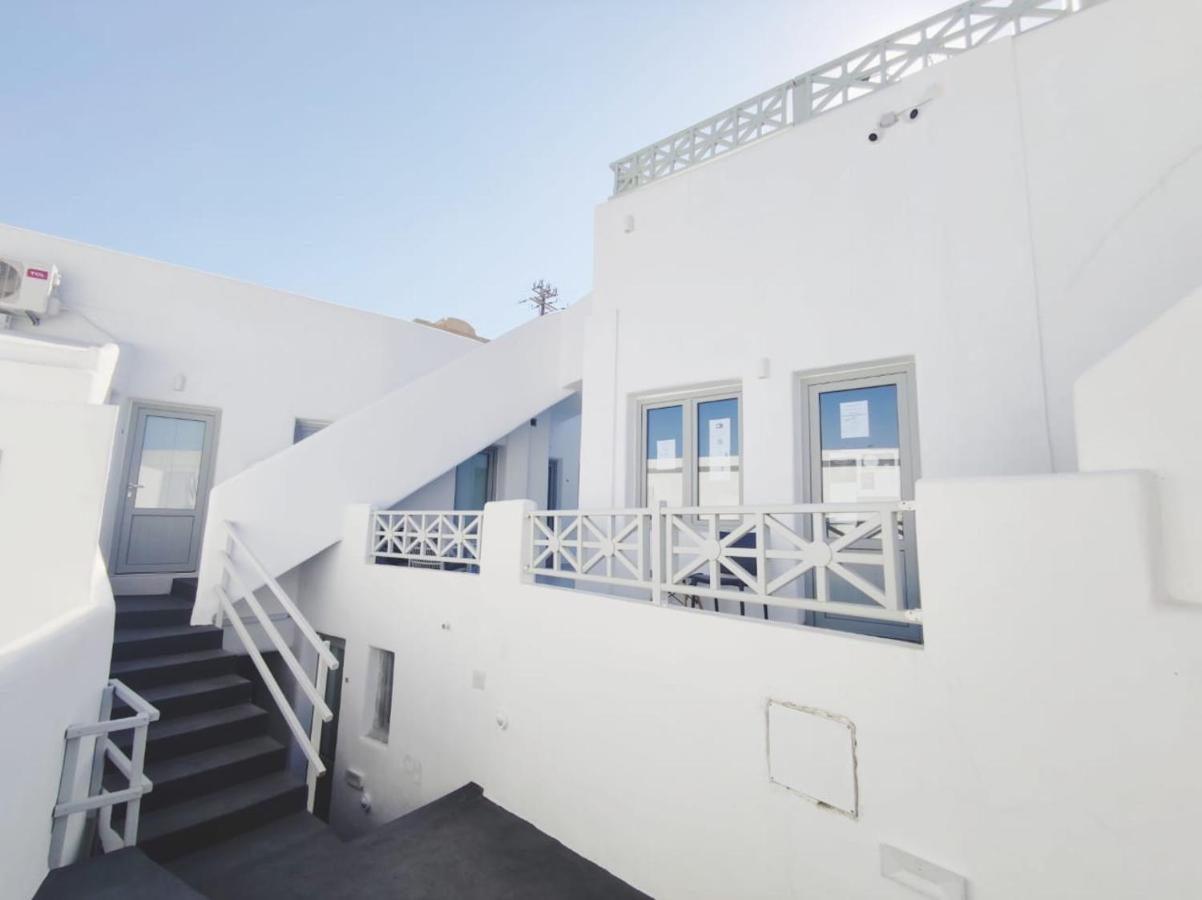 Livin Santorini - Center Rooms Santorini Island Exterior photo