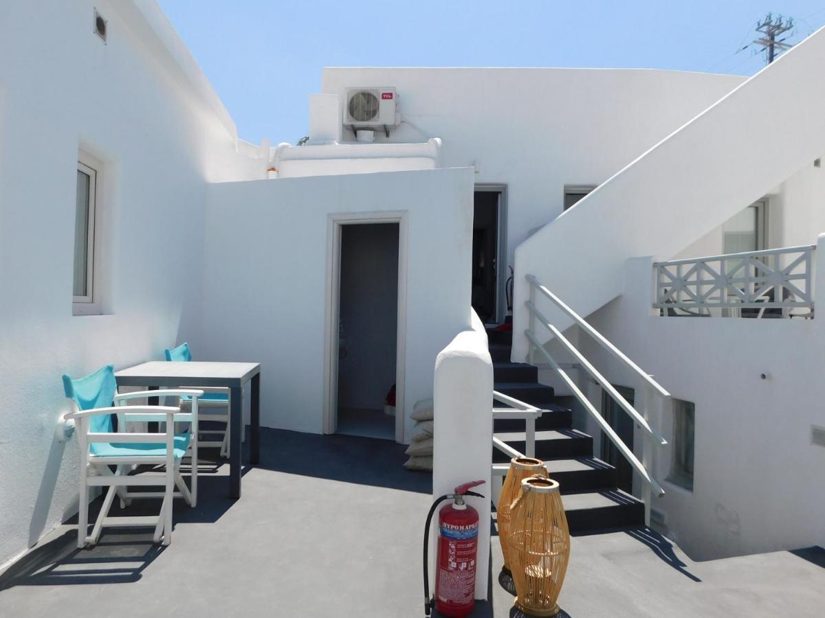 Livin Santorini - Center Rooms Santorini Island Exterior photo